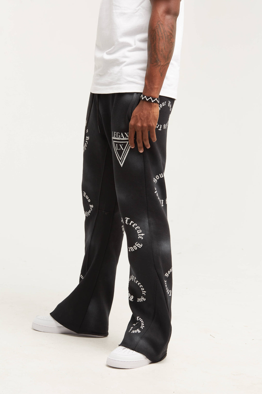 LGXY Flared Sweat Pants (Black)